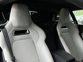 Jaguar F-Type P575 AWD R 75 | Performance stoelen | Panoramadak Foto