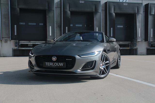 Jaguar F-Type P300 RWD R-Dynamic Black